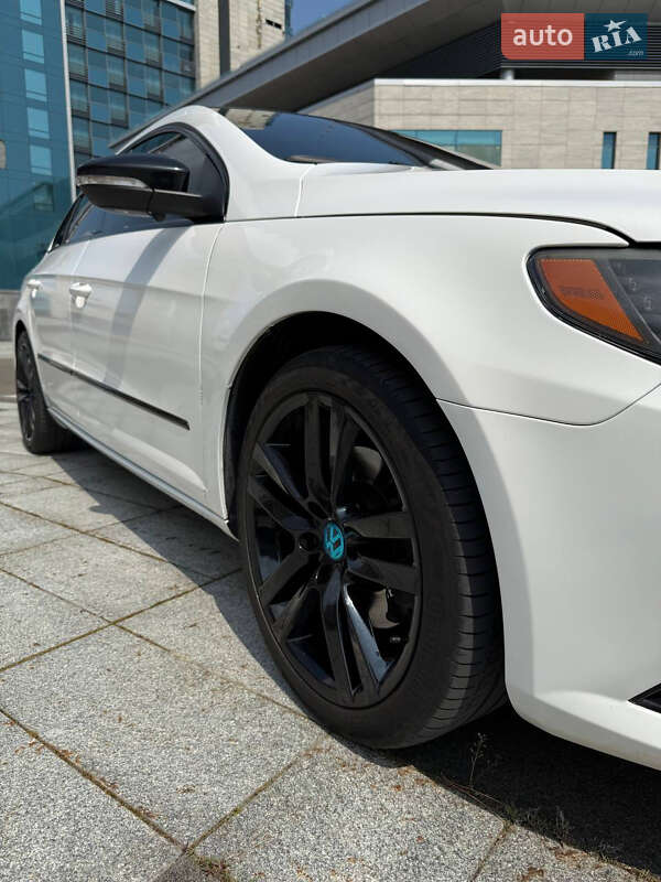 Купе Volkswagen CC / Passat CC 2012 в Харькове фото 9 Купе Volkswagen CC / Passat CC 2012 в Харькове