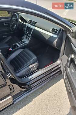 Купе Volkswagen CC / Passat CC 2013 в 
