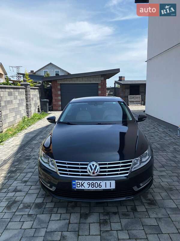 Купе Volkswagen CC / Passat CC 2012 в Ровно