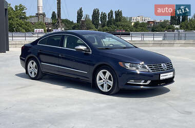 Купе Volkswagen CC / Passat CC 2014 в 
