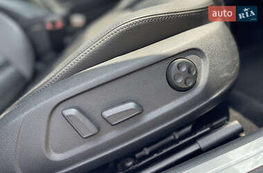 Купе Volkswagen CC / Passat CC 2014 в 