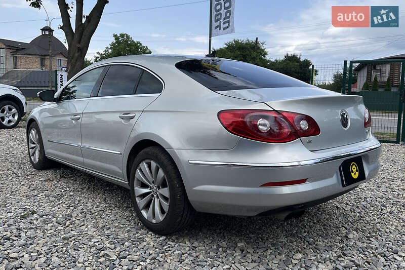 Купе Volkswagen CC / Passat CC 2009 в Коломиї