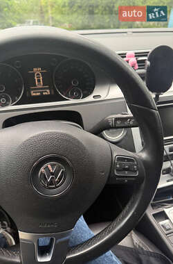 Купе Volkswagen CC / Passat CC 2012 в 
