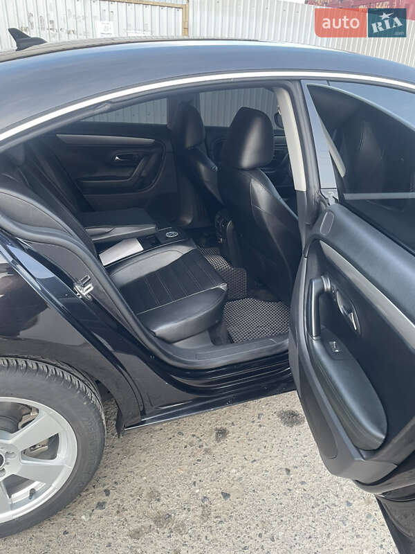 Купе Volkswagen CC / Passat CC 2010 в Одесі