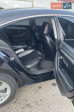 Купе Volkswagen CC / Passat CC 2010 в 