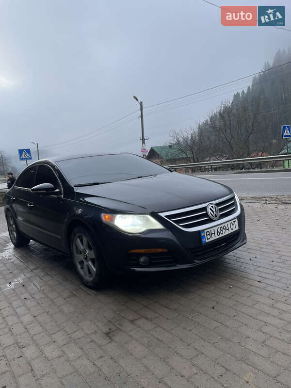 Купе Volkswagen CC / Passat CC 2010 в Одесі
