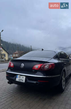 Купе Volkswagen CC / Passat CC 2010 в 