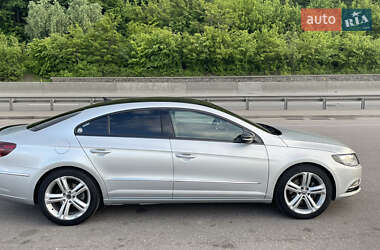 Купе Volkswagen CC / Passat CC 2012 в 