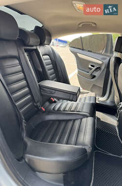 Купе Volkswagen CC / Passat CC 2013 в 