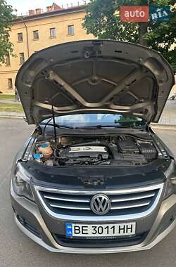 Купе Volkswagen CC / Passat CC 2010 в 