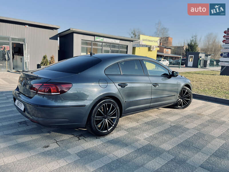 Купе Volkswagen CC / Passat CC 2012 в Львове