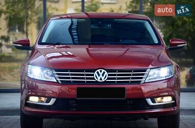 Купе Volkswagen CC / Passat CC 2013 в 