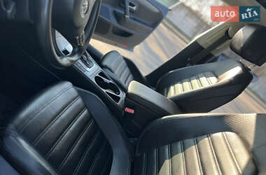 Купе Volkswagen CC / Passat CC 2012 в 