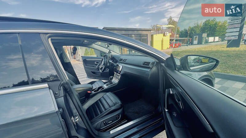 Купе Volkswagen CC / Passat CC 2012 в Львове