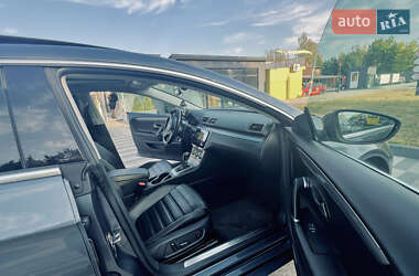 Купе Volkswagen CC / Passat CC 2012 в 