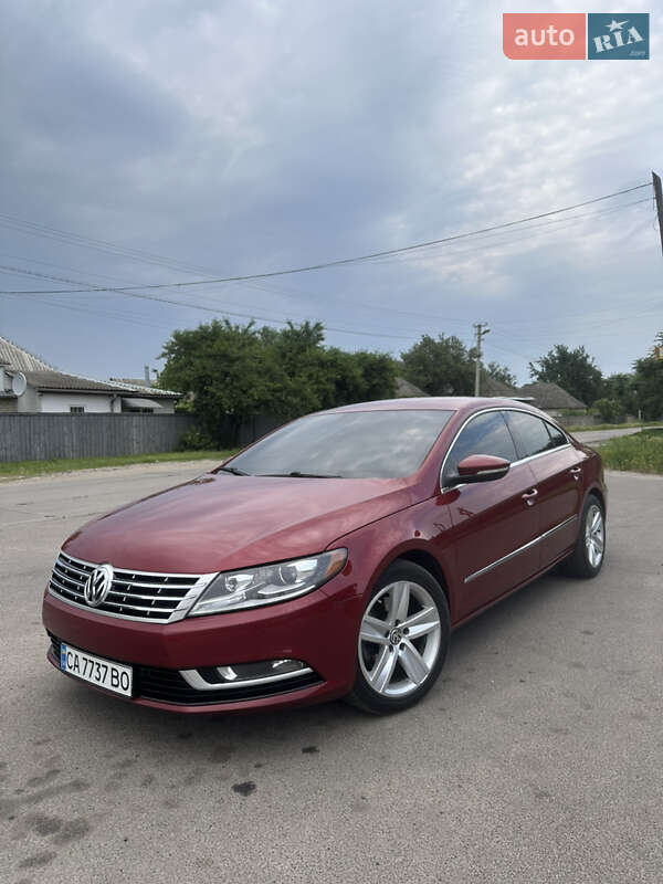 Купе Volkswagen CC / Passat CC 2014 в 