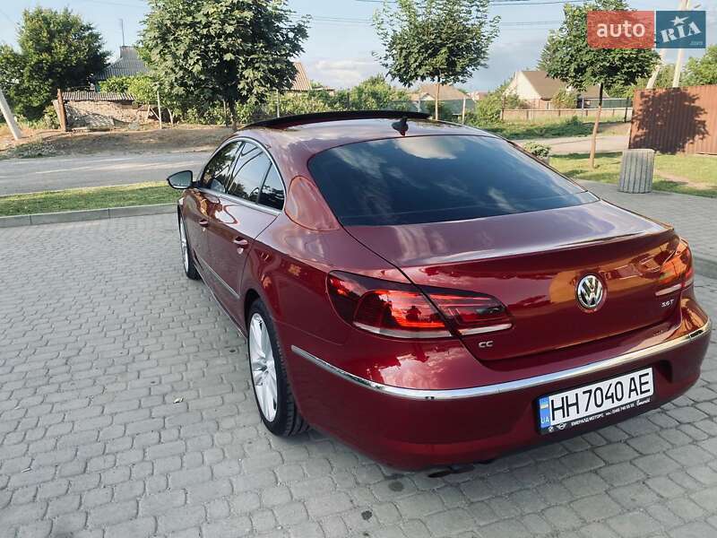 Купе Volkswagen CC / Passat CC 2013 в Дніпрі