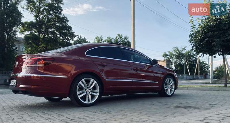 Купе Volkswagen CC / Passat CC 2013 в Дніпрі