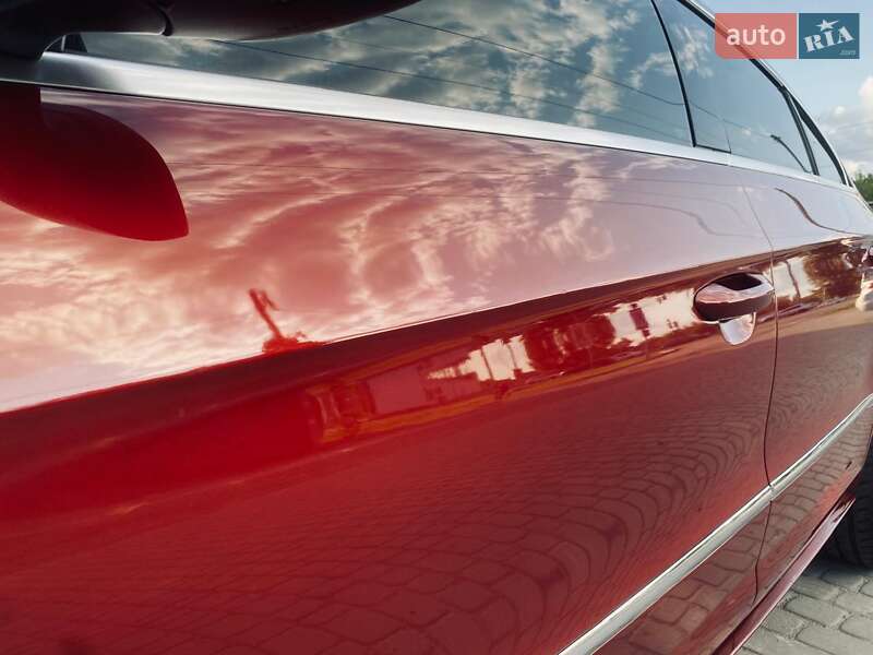 Купе Volkswagen CC / Passat CC 2013 в Дніпрі