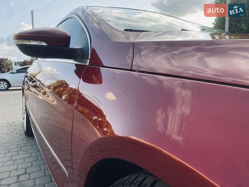 Купе Volkswagen CC / Passat CC 2013 в Дніпрі