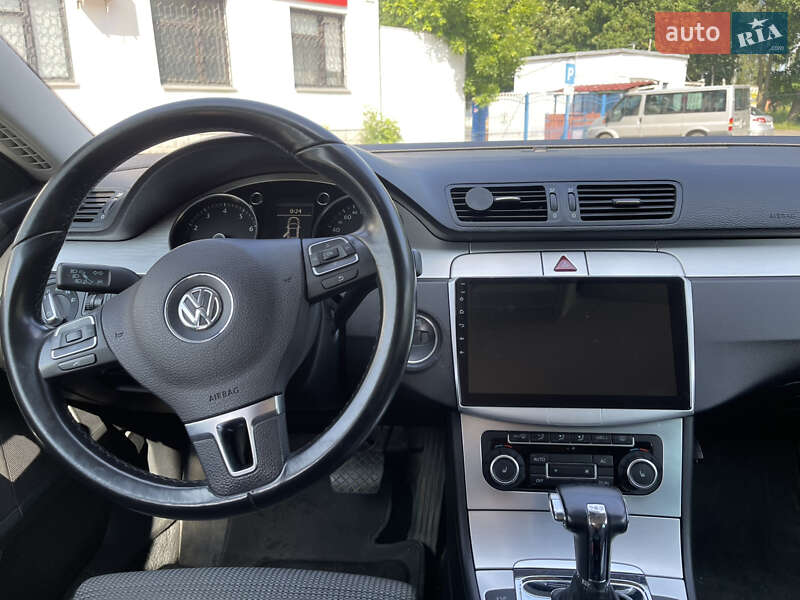 Купе Volkswagen CC / Passat CC 2010 в Хмельницком