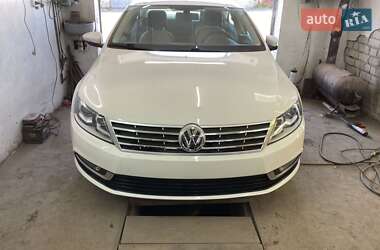 Купе Volkswagen CC / Passat CC 2014 в 