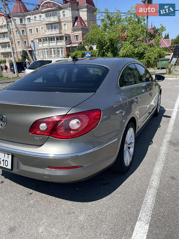 Купе Volkswagen CC / Passat CC 2010 в Киеве