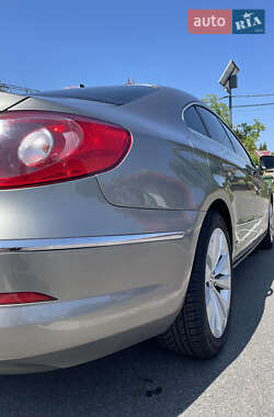 Купе Volkswagen CC / Passat CC 2010 в 