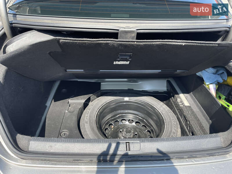 Купе Volkswagen CC / Passat CC 2010 в Киеве