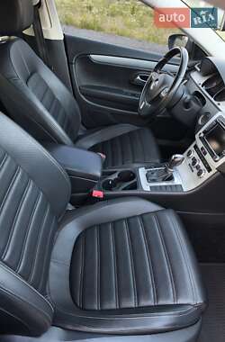 Купе Volkswagen CC / Passat CC 2013 в 