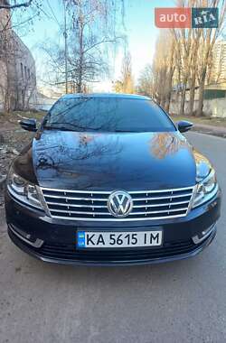 Купе Volkswagen CC / Passat CC 2014 в Киеве