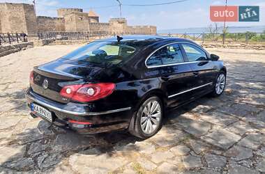 Купе Volkswagen CC / Passat CC 2011 в 