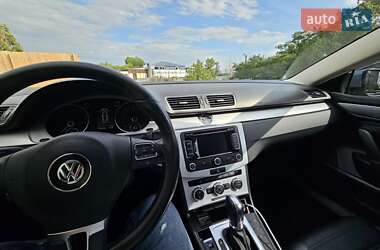 Купе Volkswagen CC / Passat CC 2012 в 