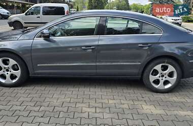 Купе Volkswagen CC / Passat CC 2010 в 