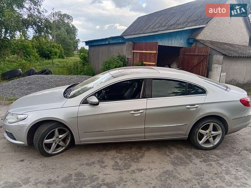 Купе Volkswagen CC / Passat CC 2008 в Романове