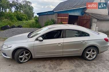 Купе Volkswagen CC / Passat CC 2008 в 