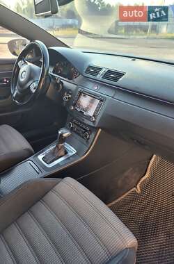 Купе Volkswagen CC / Passat CC 2009 в 