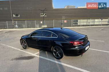 Купе Volkswagen CC / Passat CC 2013 в 