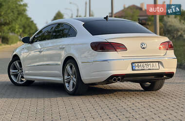 Купе Volkswagen CC / Passat CC 2013 в 