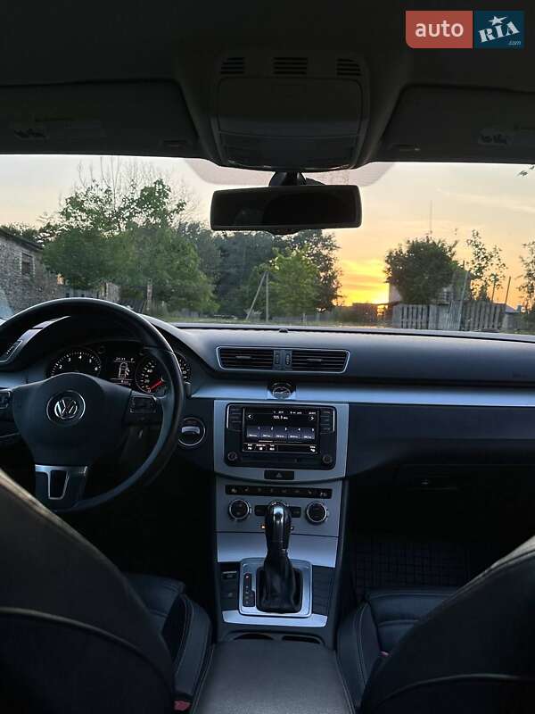 Купе Volkswagen CC / Passat CC 2012 в Ровно