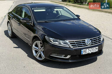 Купе Volkswagen CC / Passat CC 2012 в 