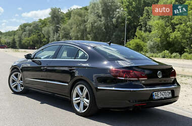 Купе Volkswagen CC / Passat CC 2012 в 