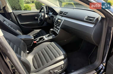 Купе Volkswagen CC / Passat CC 2012 в 
