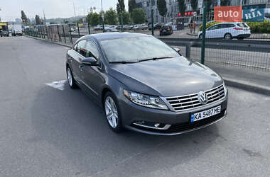 Купе Volkswagen CC / Passat CC 2016 в Києві