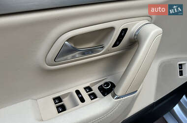 Купе Volkswagen CC / Passat CC 2012 в 