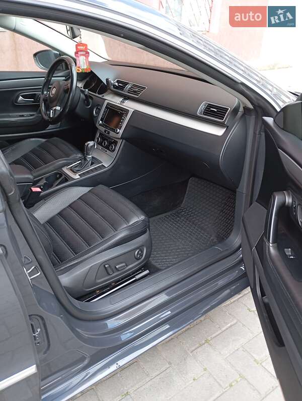 Купе Volkswagen CC / Passat CC 2011 в Львове фото 7 Купе Volkswagen CC / Passat CC 2011 в Львове