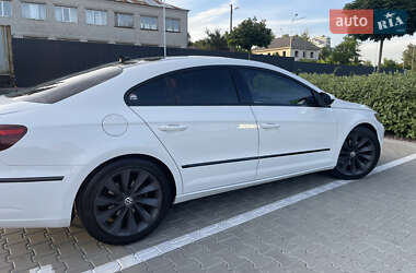 Купе Volkswagen CC / Passat CC 2014 в 