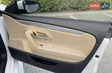 Купе Volkswagen CC / Passat CC 2014 в 