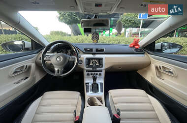 Купе Volkswagen CC / Passat CC 2014 в 