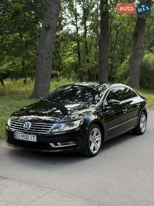 Купе Volkswagen CC / Passat CC 2014 в 